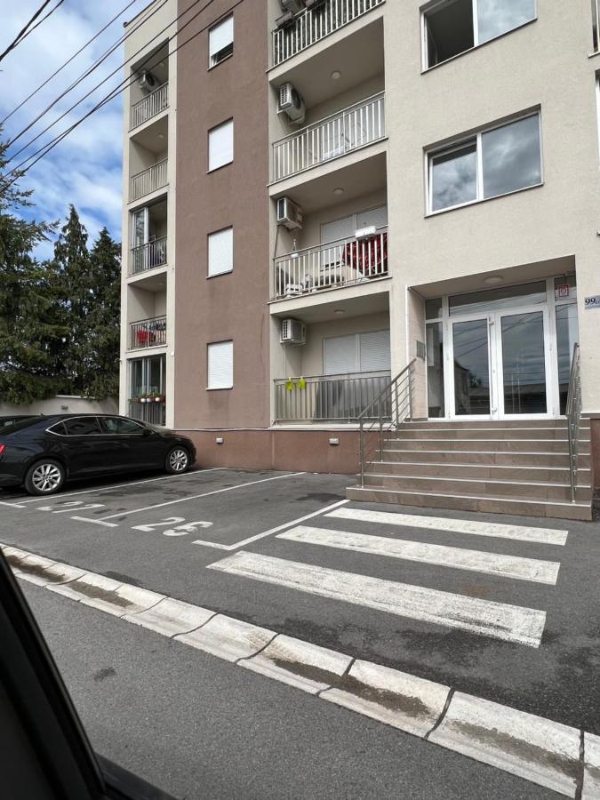 Ferienwohnung Delete 4 Belgrad Exterior foto